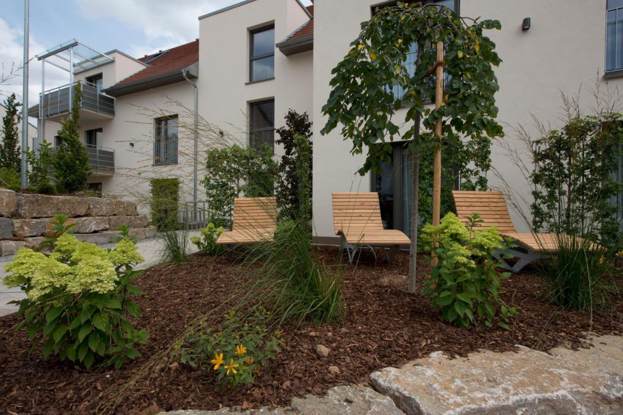 Hotel Zum Gruenen Baum Pfahlheim Bagian luar foto